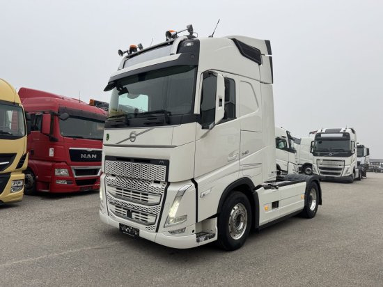 Volvo FH 13.540 XL, Vollluft, Hydraulik, Standklima, E6 - Nyergesvontató: 1 kép. Volvo FH 13.540 XL, Vollluft, Hydraulik, Standklima, E6 - Nyergesvontató: 1 kép.