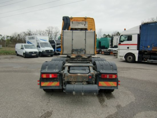 Volvo FH 16 700 6x4T, E5, Kipphydraulik I Shift, Schwerlastkupplung - Nyergesvontató: 5 kép. Volvo FH 16 700 6x4T, E5, Kipphydraulik I Shift, Schwerlastkupplung - Nyergesvontató: 5 kép.