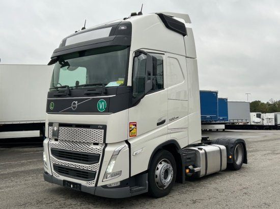 Volvo FH 500 E6, Low Deck, I-Shift, Voll-Luft, Standklima - Nyergesvontató: 1 kép. Volvo FH 500 E6, Low Deck, I-Shift, Voll-Luft, Standklima - Nyergesvontató: 1 kép.