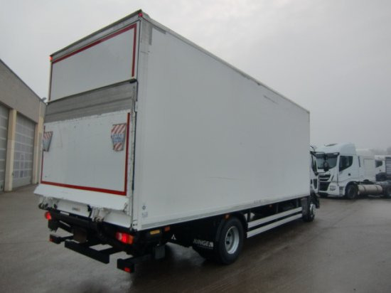 Renault Midlum D16 LBW E6 - Dobozos felépítményű teherautó: 4 kép. Renault Midlum D16 LBW E6 - Dobozos felépítményű teherautó: 4 kép.