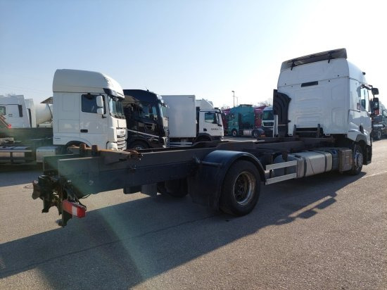 Renault T430 BDF-Wechselfahrgestell, 4x2 LL, EURO6, VEB+ - Cserefelépítményes teherautó: 4 kép. Renault T430 BDF-Wechselfahrgestell, 4x2 LL, EURO6, VEB+ - Cserefelépítményes teherautó: 4 kép.