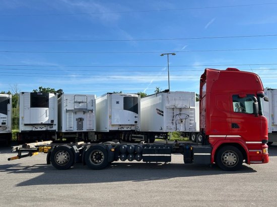 Scania R410 6x2 Topline, BDF, E6, Automatik, Redarter, Standklima, Liftachse - Cserefelépítményes teherautó: 4 kép. Scania R410 6x2 Topline, BDF, E6, Automatik, Redarter, Standklima, Liftachse - Cserefelépítményes teherautó: 4 kép.