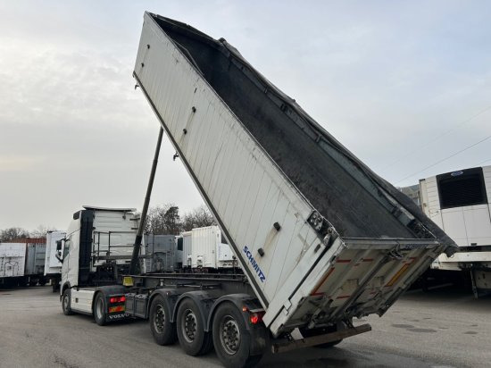 Félpótkocsi billenőplatós Schmitz SGF S3 Alu Kippmulde 36,5 m³, Liftachse, Hardoxboden, Rollplane, Podest: 12 kép. Félpótkocsi billenőplatós Schmitz SGF S3 Alu Kippmulde 36,5 m³, Liftachse, Hardoxboden, Rollplane, Podest: 12 kép.