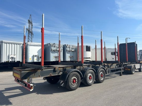 Schwarzmüller Holzauflieger 6 Rungenpaare, BPW-Achsen - Rönkszállító félpótkocsi: 4 kép. Schwarzmüller Holzauflieger 6 Rungenpaare, BPW-Achsen - Rönkszállító félpótkocsi: 4 kép.