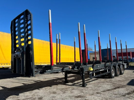 Schwarzmüller Holzauflieger, 8 Rungenpaare, SAF-Achsen, Liftachse - Rönkszállító félpótkocsi: 1 kép. Schwarzmüller Holzauflieger, 8 Rungenpaare, SAF-Achsen, Liftachse - Rönkszállító félpótkocsi: 1 kép.