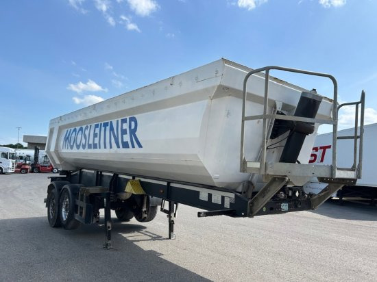 Schwarzmüller Kippmulde 25m³, SAF, Podest, HYVA - Félpótkocsi billenőplatós: 4 kép. Schwarzmüller Kippmulde 25m³, SAF, Podest, HYVA - Félpótkocsi billenőplatós: 4 kép.