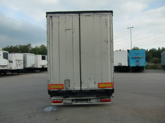 Schwarzmüller W Serie Mega Hubdach - Ponyvás félpótkocsi: 5 kép. Schwarzmüller W Serie Mega Hubdach - Ponyvás félpótkocsi: 5 kép.