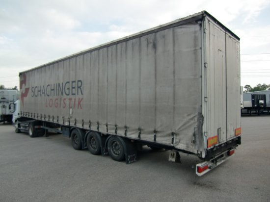 Schwarzmüller W Serie Mega Hubdach - Ponyvás félpótkocsi: 4 kép. Schwarzmüller W Serie Mega Hubdach - Ponyvás félpótkocsi: 4 kép.