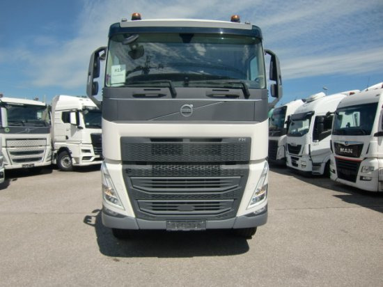 Volvo FH500 Gesteinskipper, Bordmatic, E6, I-Shift, Redarter, Achslift - Billenőplatós teherautó: 2 kép. Volvo FH500 Gesteinskipper, Bordmatic, E6, I-Shift, Redarter, Achslift - Billenőplatós teherautó: 2 kép.