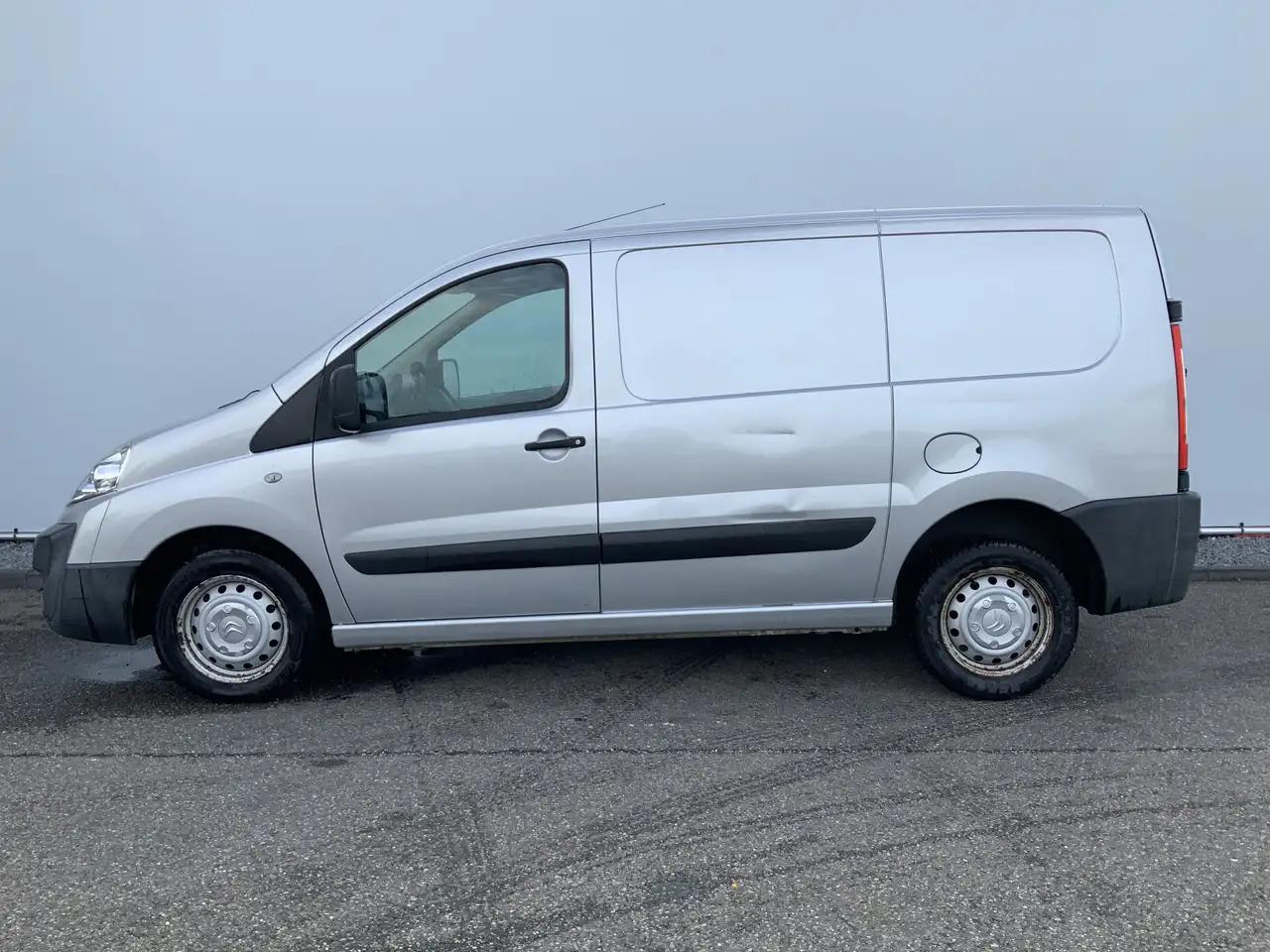 Citroen Jumpy 12 2.0 HDI L1H1 Airco Cruise 3 Zits Euro 5 export - Kis furgon, Duplakabinos kisteherautó: 3 kép. Citroen Jumpy 12 2.0 HDI L1H1 Airco Cruise 3 Zits Euro 5 export - Kis furgon, Duplakabinos kisteherautó: 3 kép.