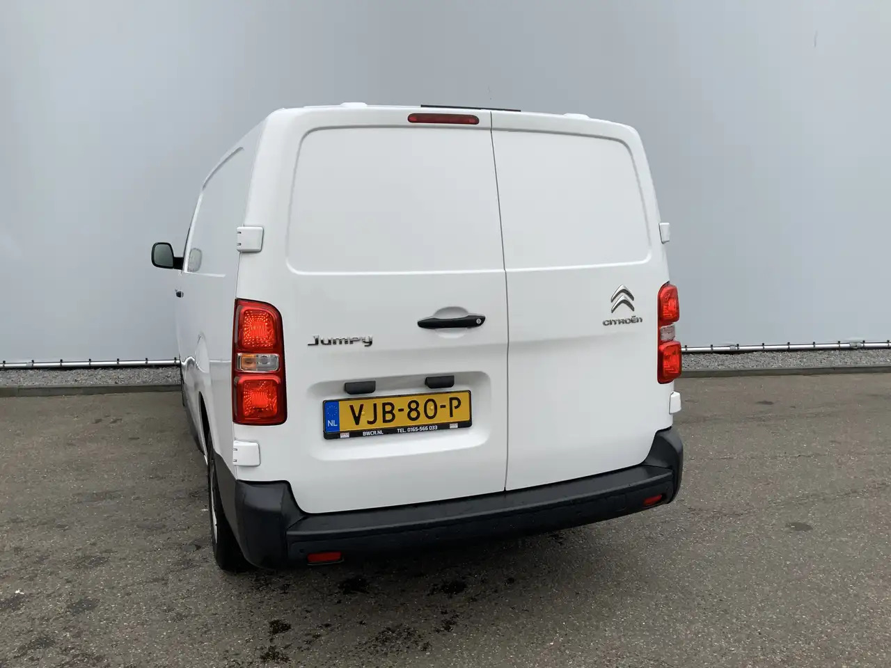 Citroen Jumpy 2.0 BlueHDI 120 XL Club Airco Cruise Navi 3 Zits E - Kis furgon: 3 kép. Citroen Jumpy 2.0 BlueHDI 120 XL Club Airco Cruise Navi 3 Zits E - Kis furgon: 3 kép.