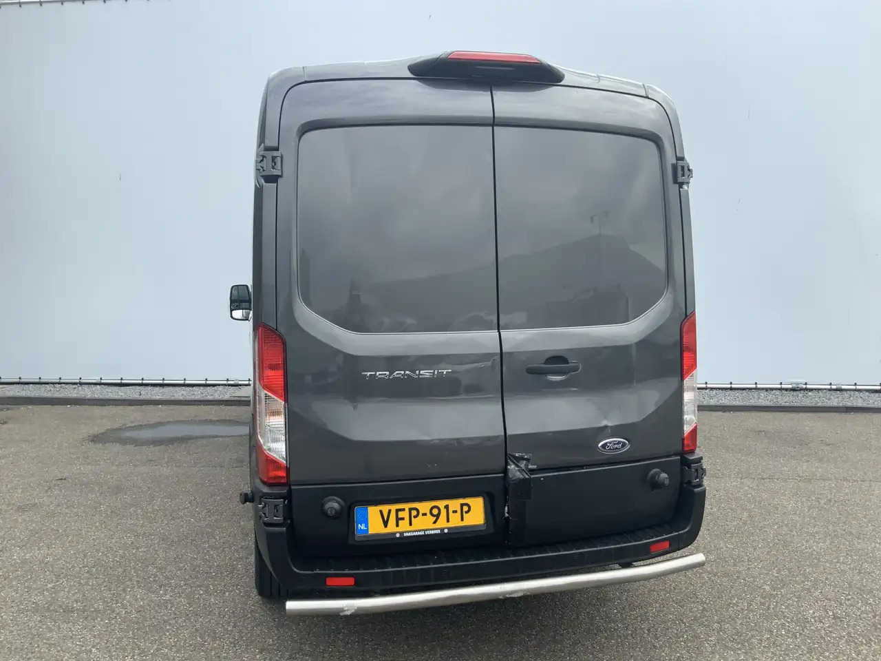 Ford Transit 350 2.0 TDCI L3H2 EXPORT !! Koel vries Automaat Tr - Furgon: 2 kép. Ford Transit 350 2.0 TDCI L3H2 EXPORT !! Koel vries Automaat Tr - Furgon: 2 kép.