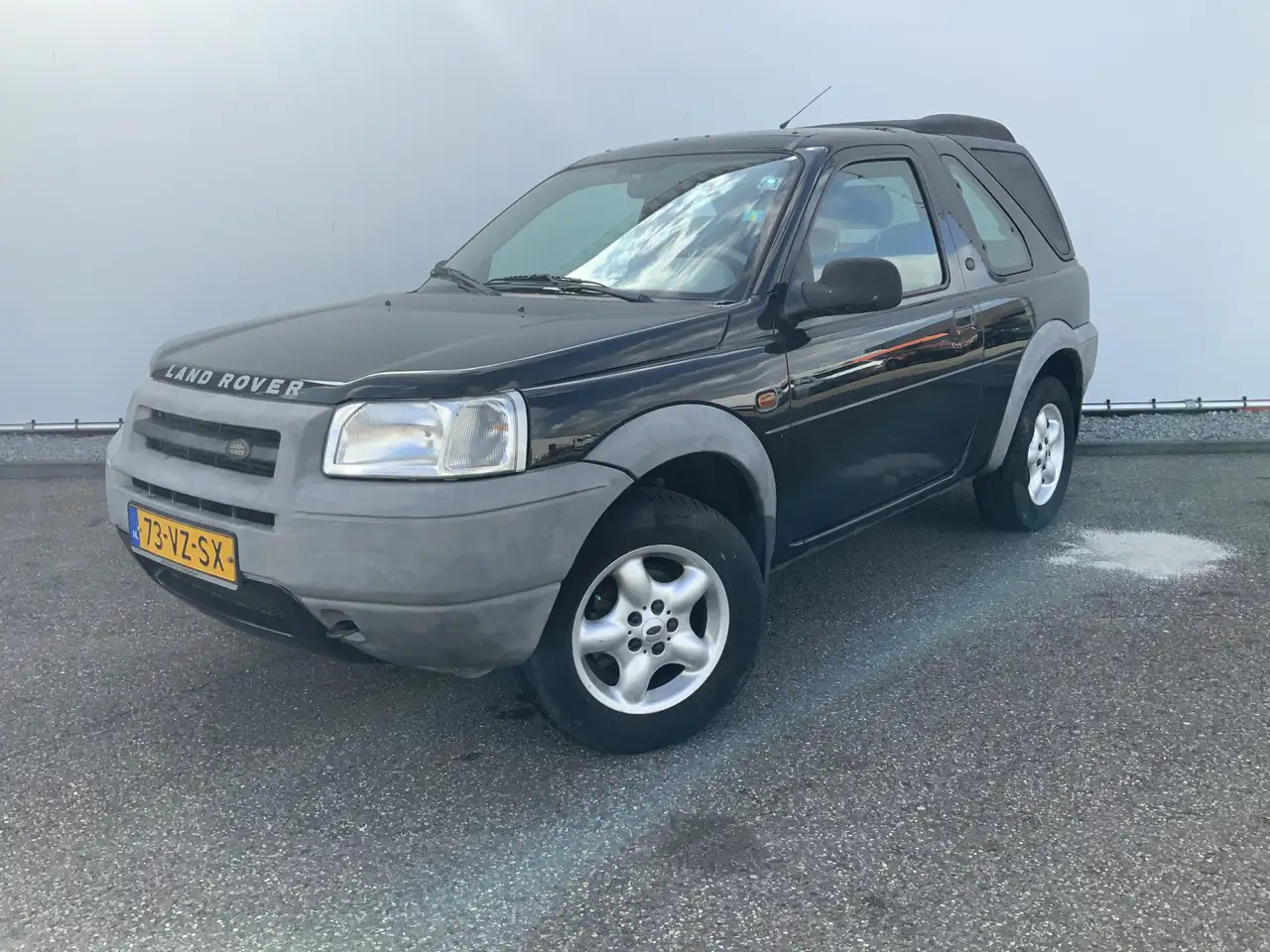 Land Rover Freelander Hardback 2.0 Td4 S Hard Top Grijs Kenteken Automaa - Terepjáró/ SUV: 1 kép. Land Rover Freelander Hardback 2.0 Td4 S Hard Top Grijs Kenteken Automaa - Terepjáró/ SUV: 1 kép.
