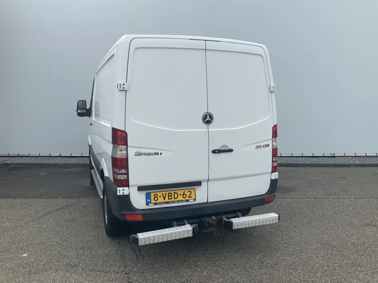 Mercedes-Benz 311 2.2 CDI 325 HDSprinter L2H1 Automaat 3 Zits Ai - Furgon: 2 kép. Mercedes-Benz 311 2.2 CDI 325 HDSprinter L2H1 Automaat 3 Zits Ai - Furgon: 2 kép.