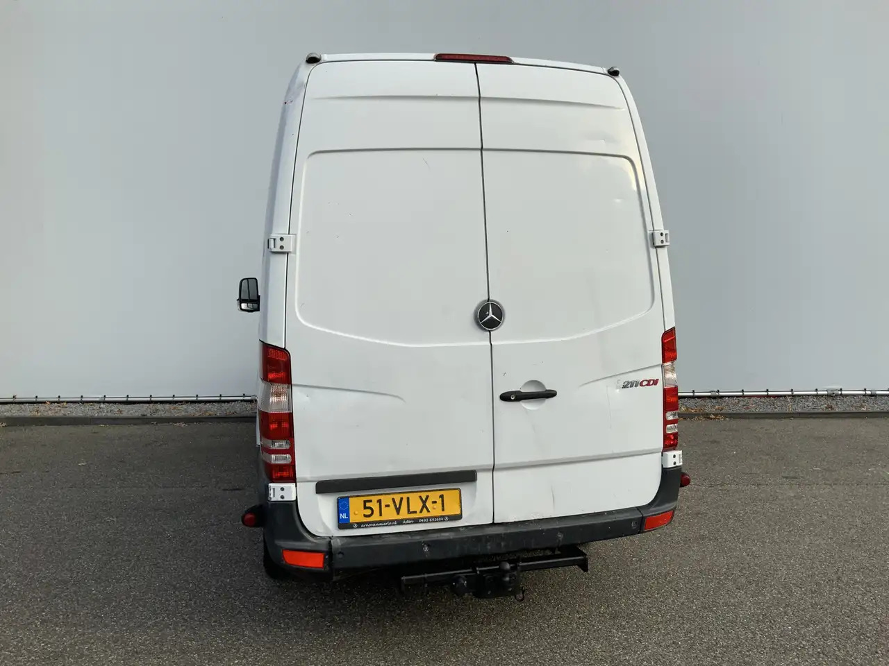 Mercedes-Benz Sprinter 211 2.2 CDI 366 HD DC mist uitlaat - Furgon: 2 kép. Mercedes-Benz Sprinter 211 2.2 CDI 366 HD DC mist uitlaat - Furgon: 2 kép.