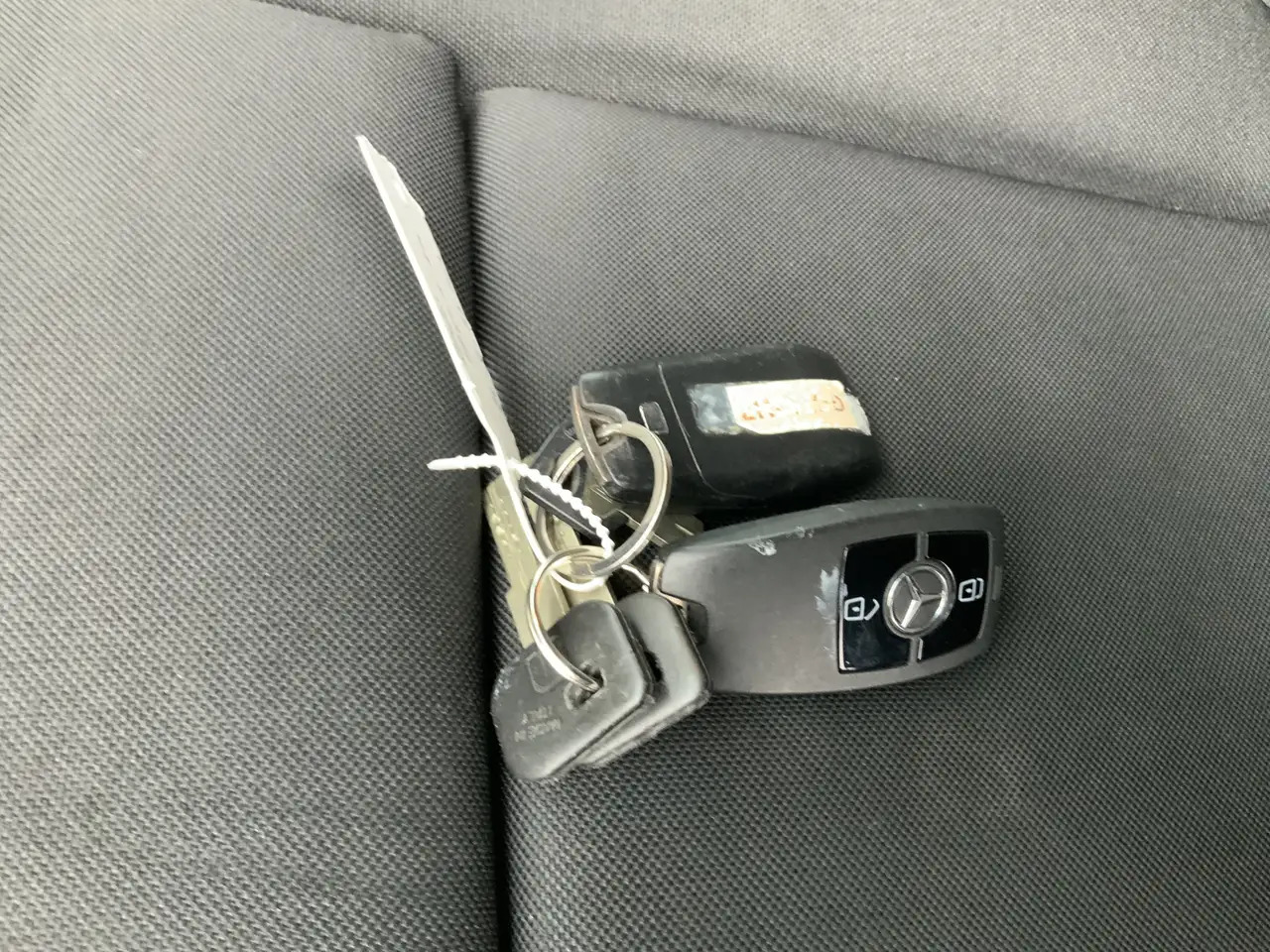 Mercedes-Benz Sprinter 314 2.2 CDI L2H1 EURO VI-D Airco Camera 3 Zits Ext - Furgon: 5 kép. Mercedes-Benz Sprinter 314 2.2 CDI L2H1 EURO VI-D Airco Camera 3 Zits Ext - Furgon: 5 kép.