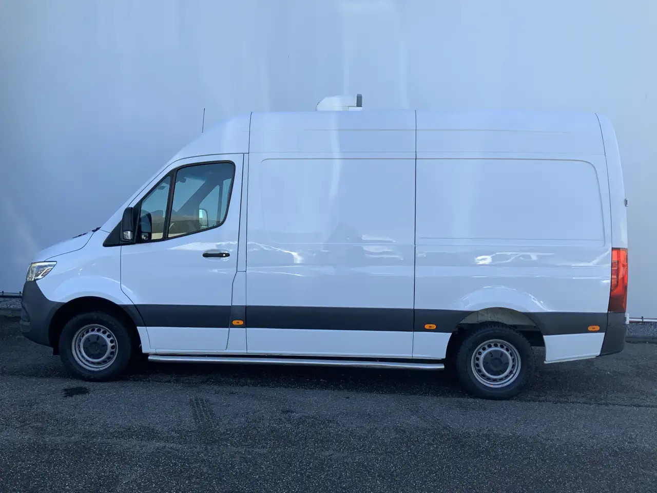 Mercedes-Benz Sprinter 316 2.2 CDI L2H2 Koelwagen Dag & Nacht Automaat Ai - Hűtős kisteherautó: 3 kép. Mercedes-Benz Sprinter 316 2.2 CDI L2H2 Koelwagen Dag & Nacht Automaat Ai - Hűtős kisteherautó: 3 kép.
