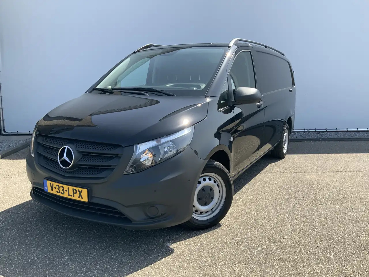 Mercedes-Benz Vito 116 CDI Lang Airco Cruise 3 Zits Navi Camera Dakdr - Kis furgon: 1 kép. Mercedes-Benz Vito 116 CDI Lang Airco Cruise 3 Zits Navi Camera Dakdr - Kis furgon: 1 kép.