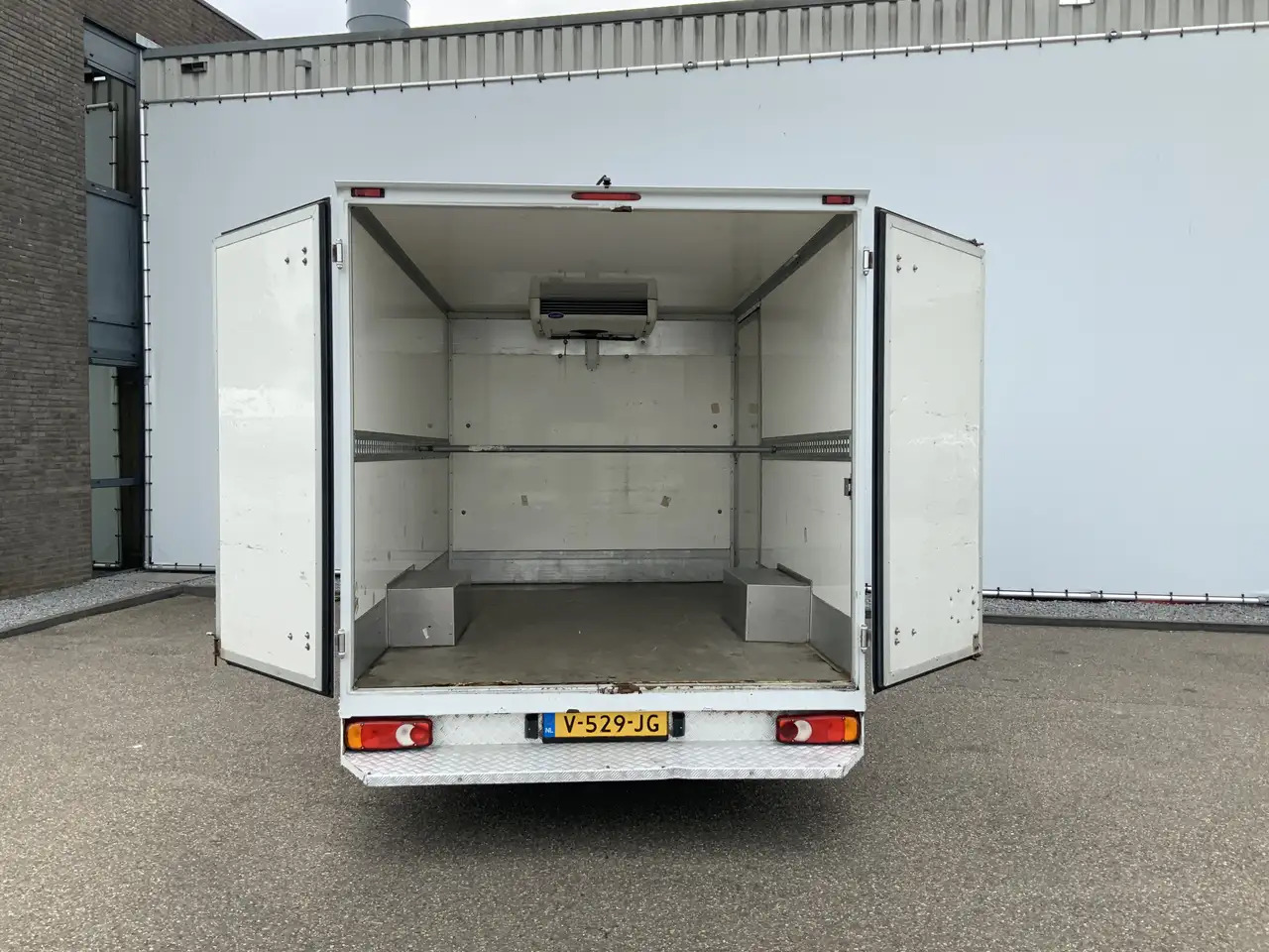 Nissan NV400 2.3 dCi L2H2 Acenta Koelauto Carrier Werkt 100 % C - Hűtős kisteherautó: 4 kép. Nissan NV400 2.3 dCi L2H2 Acenta Koelauto Carrier Werkt 100 % C - Hűtős kisteherautó: 4 kép.