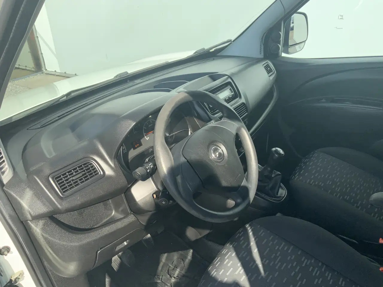 Opel Combo 1.3 CDTi L1H1 EXPORT ecoFLEX Edition Airco Trekhaa - Kis furgon: 5 kép. Opel Combo 1.3 CDTi L1H1 EXPORT ecoFLEX Edition Airco Trekhaa - Kis furgon: 5 kép.