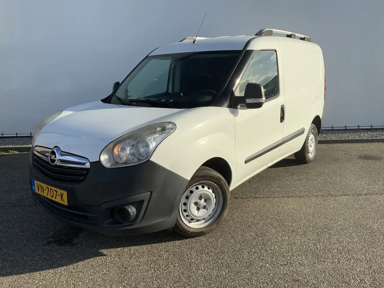 Opel Combo 1.3 CDTi L1H1 ecoFLEX Edition Airco Trekhaak 1000 - Kis furgon: 1 kép. Opel Combo 1.3 CDTi L1H1 ecoFLEX Edition Airco Trekhaak 1000 - Kis furgon: 1 kép.