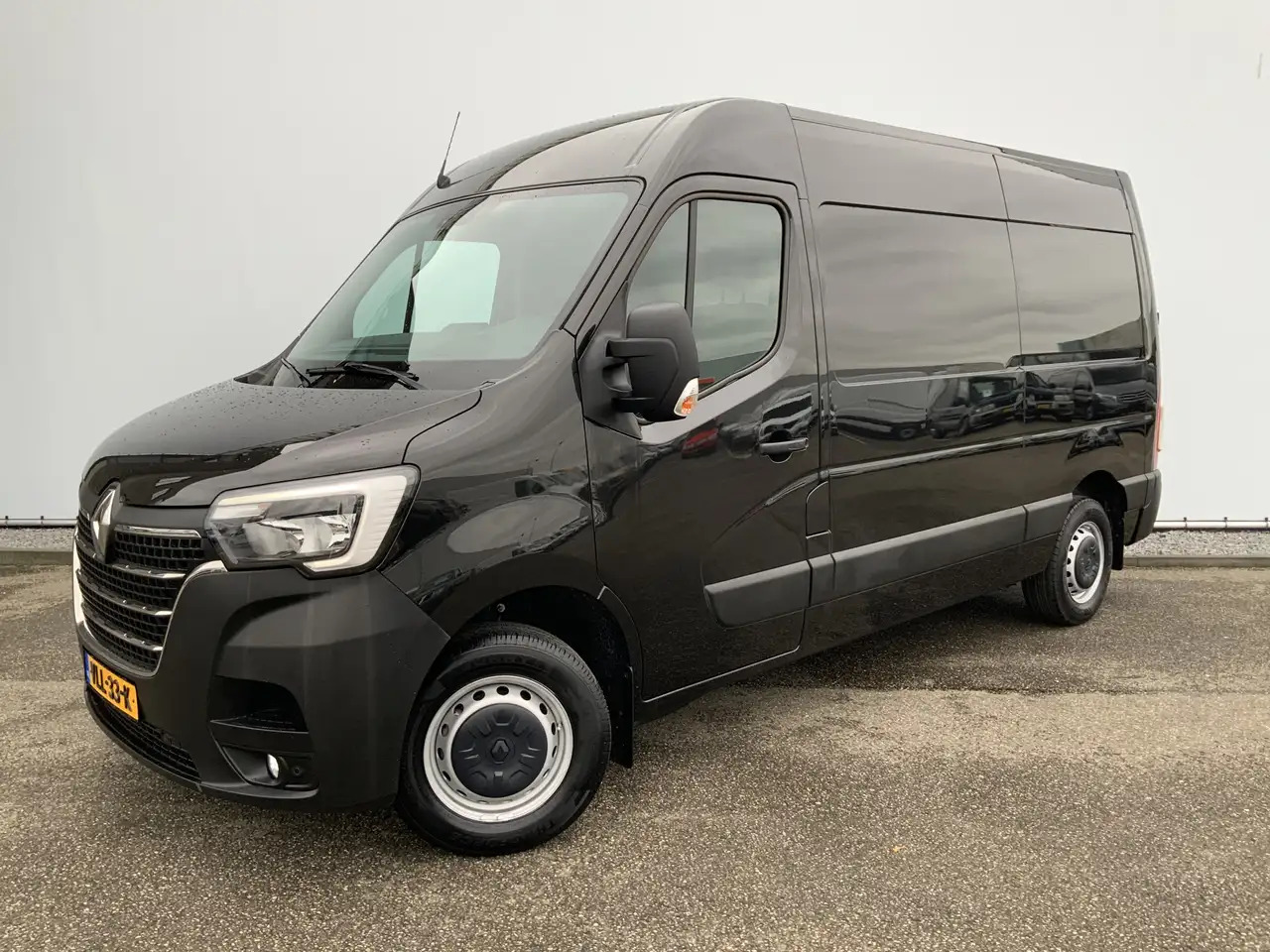 Renault Master T35 2.3 dCi 150 L2H2 Airco Cruise Camera 3 Zits Na - Furgon: 1 kép. Renault Master T35 2.3 dCi 150 L2H2 Airco Cruise Camera 3 Zits Na - Furgon: 1 kép.