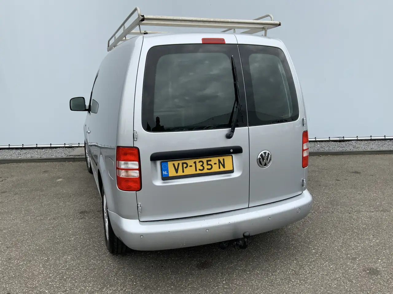 Volkswagen Caddy 1.6 TDI Airco Imperiaal Trekhaak 1400 kg navi Crui - Kis furgon: 2 kép. Volkswagen Caddy 1.6 TDI Airco Imperiaal Trekhaak 1400 kg navi Crui - Kis furgon: 2 kép.