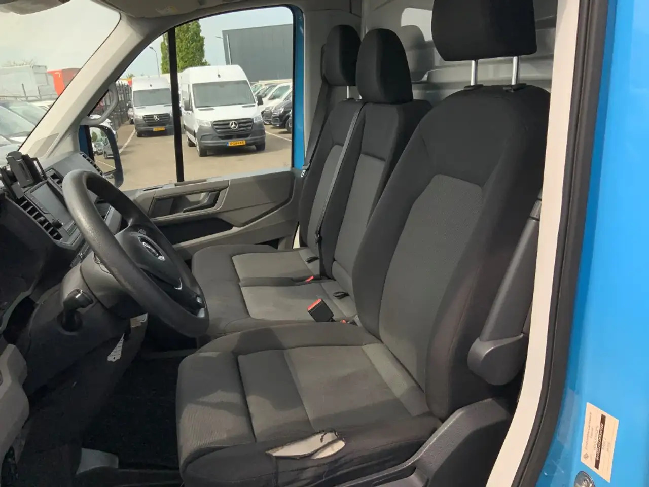 Dobozos kisteherautó Volkswagen Crafter 35 2.0 TDI L4 Meubelbak & Lift Automaat Airco Crui: 10 kép.