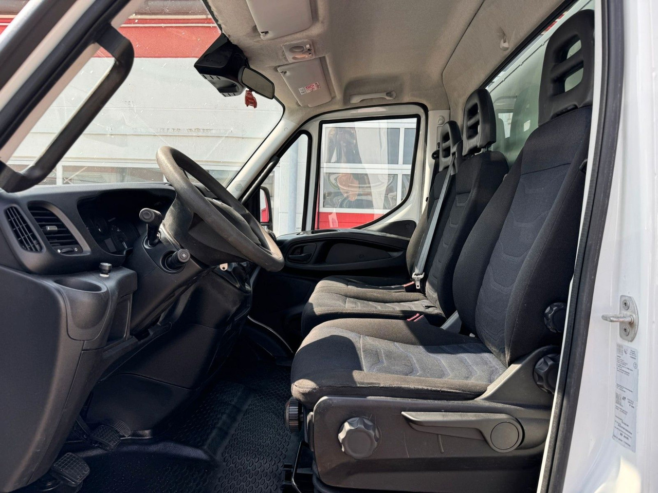Billenőplatós kisteherautó Iveco 70C18 Kipper 3625 kg Nutzlast! Klima EURO 6C: 11 kép.