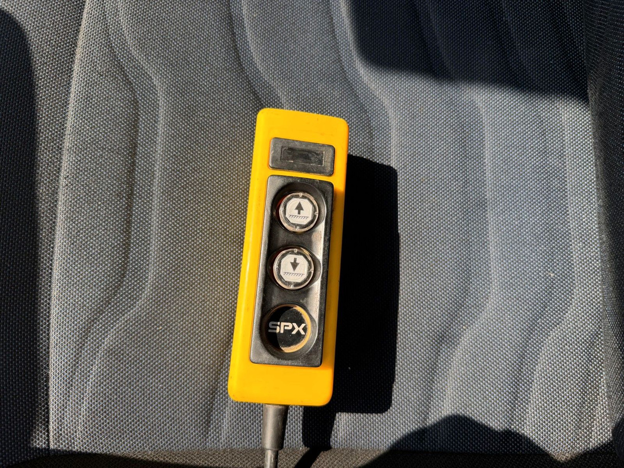 Billenőplatós kisteherautó Iveco 70C18 Kipper 3625 kg Nutzlast! Klima EURO 6C: 15 kép.