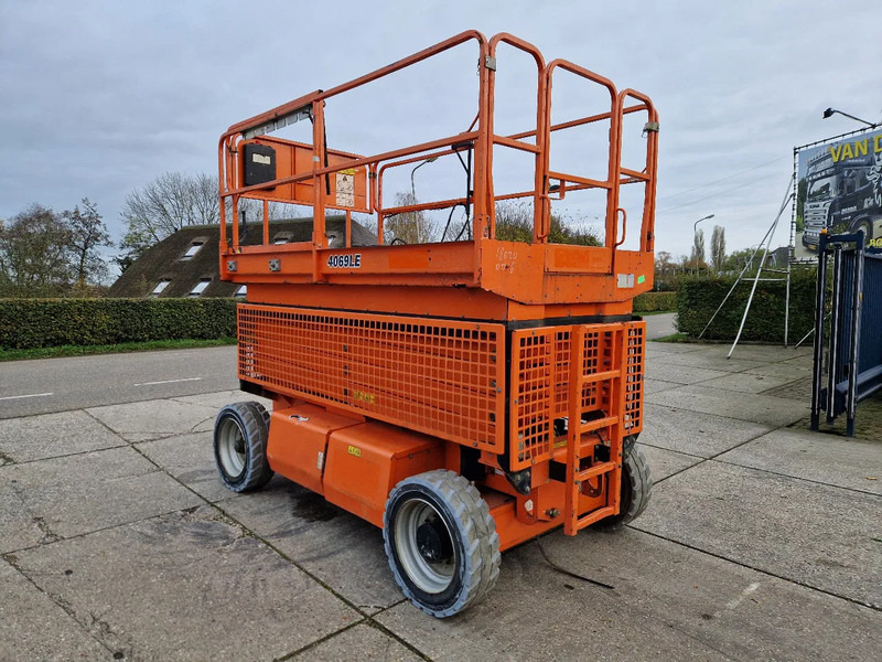 JLG 4069LE met 419 uur - Ollós emelő: 5 kép. JLG 4069LE met 419 uur - Ollós emelő: 5 kép.
