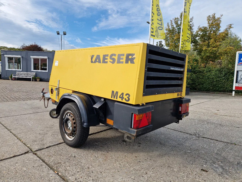 Kaeser M43 met 1443 uur, 4.3m³ - Légkompresszor: 4 kép. Kaeser M43 met 1443 uur, 4.3m³ - Légkompresszor: 4 kép.
