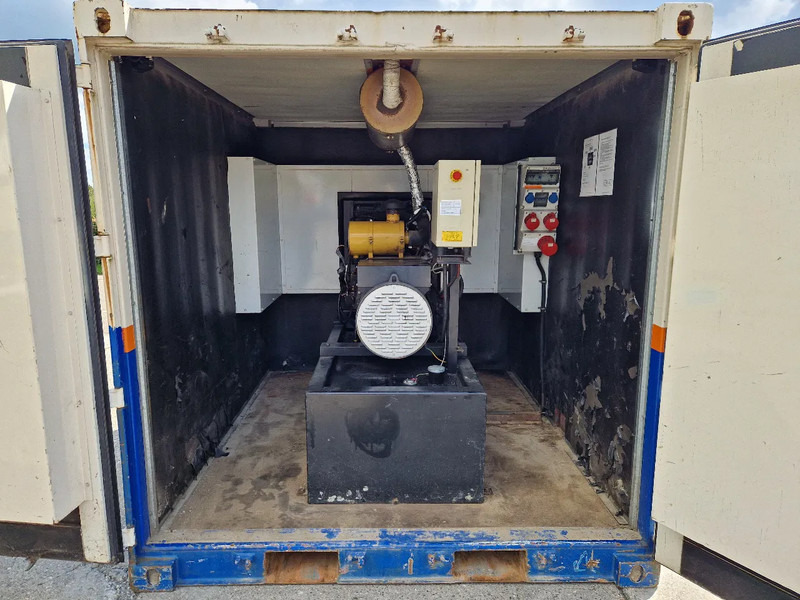 Mecc Alte stroomgenerator in 8Ft container - Áramfejlesztő: 2 kép. Mecc Alte stroomgenerator in 8Ft container - Áramfejlesztő: 2 kép.