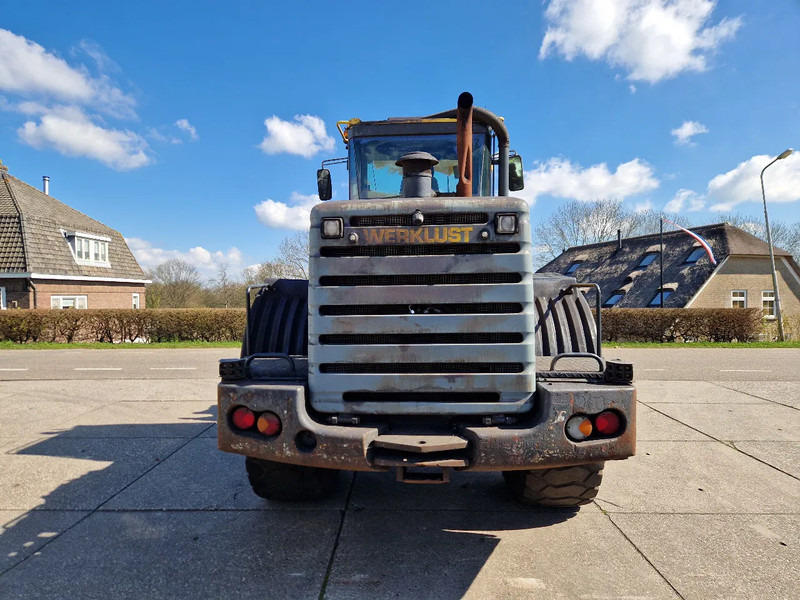 Werklust WG45E goed werkend - Gumikerekes homlokrakodó: 4 kép. Werklust WG45E goed werkend - Gumikerekes homlokrakodó: 4 kép.