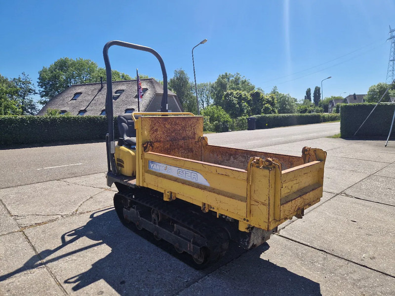Yanmar C12R-B 3-zijdig kiepend - Dömper: 2 kép. Yanmar C12R-B 3-zijdig kiepend - Dömper: 2 kép.