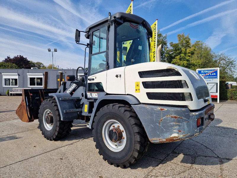 Yanmar / Terex TL80 in nette staat 2017 - Gumikerekes homlokrakodó: 3 kép. Yanmar / Terex TL80 in nette staat 2017 - Gumikerekes homlokrakodó: 3 kép.