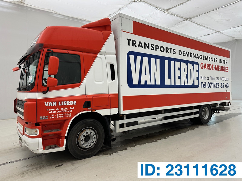 DAF CF75.310* - Dobozos felépítményű teherautó: 1 kép. DAF CF75.310* - Dobozos felépítményű teherautó: 1 kép.