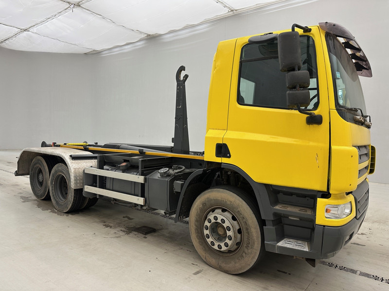 DAF CF75.360 - 6x2 - Horgos rakodó teherautó: 3 kép. DAF CF75.360 - 6x2 - Horgos rakodó teherautó: 3 kép.