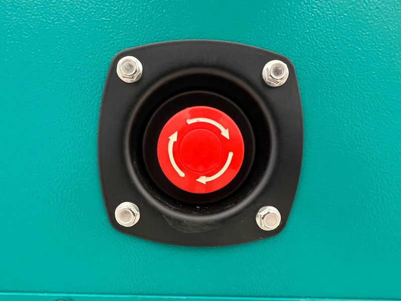 DEGROOTE POWER* DP-C80SS 80KVA - Áramfejlesztő: 5 kép. DEGROOTE POWER* DP-C80SS 80KVA - Áramfejlesztő: 5 kép.