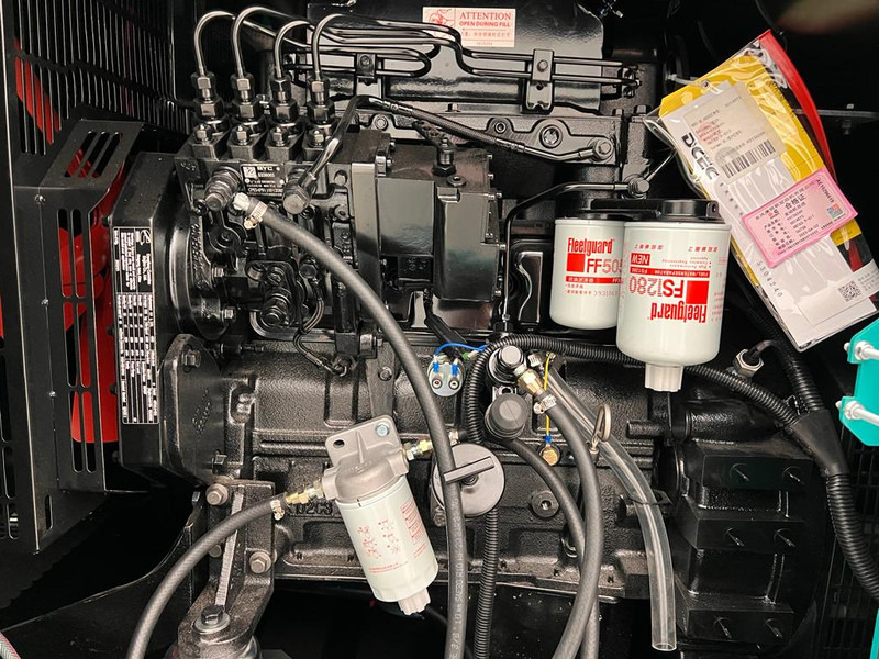 Áramfejlesztő DEGROOTE POWER* DP-C80SS 80KVA: 12 kép. Áramfejlesztő DEGROOTE POWER* DP-C80SS 80KVA: 12 kép.