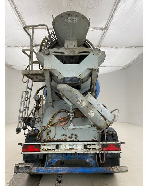 De Buf Mixer 10 m³ - Betonkeverő félpótkocsi: 5 kép. De Buf Mixer 10 m³ - Betonkeverő félpótkocsi: 5 kép.