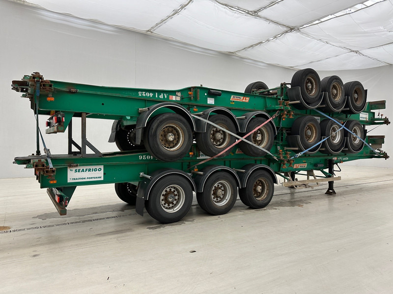 Fruehauf 4 x Skelet 2 x 20-40 ft - Félpótkocsi cserefelépítményes: 5 kép. Fruehauf 4 x Skelet 2 x 20-40 ft - Félpótkocsi cserefelépítményes: 5 kép.