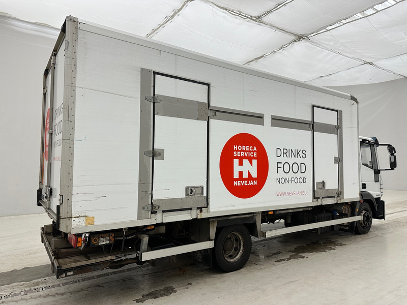 Iveco Eurocargo 120E22 - Hűtős teherautó: 5 kép. Iveco Eurocargo 120E22 - Hűtős teherautó: 5 kép.