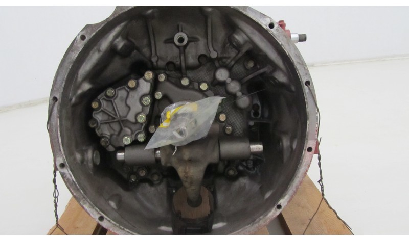 Iveco Versnellingsbak ZF 16S181 - Sebességváltó: 4 kép. Iveco Versnellingsbak ZF 16S181 - Sebességváltó: 4 kép.