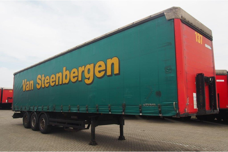 Kögel Tautliner coil - Ponyvás félpótkocsi: 3 kép. Kögel Tautliner coil - Ponyvás félpótkocsi: 3 kép.