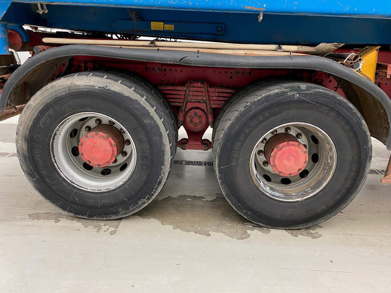 MAN TGA 33.350 - 6x4 - Billenőplatós teherautó: 4 kép. MAN TGA 33.350 - 6x4 - Billenőplatós teherautó: 4 kép.