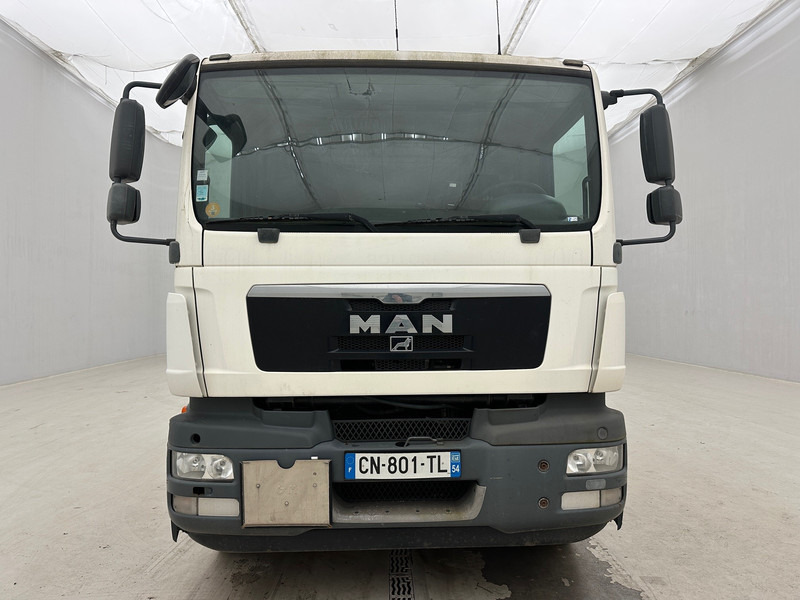 MAN TGM 18.290 - 4x2 - Tartályos teherautó: 2 kép. MAN TGM 18.290 - 4x2 - Tartályos teherautó: 2 kép.