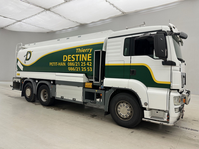 MAN TGS 26.360 - 6x2 - Tartályos teherautó: 3 kép. MAN TGS 26.360 - 6x2 - Tartályos teherautó: 3 kép.