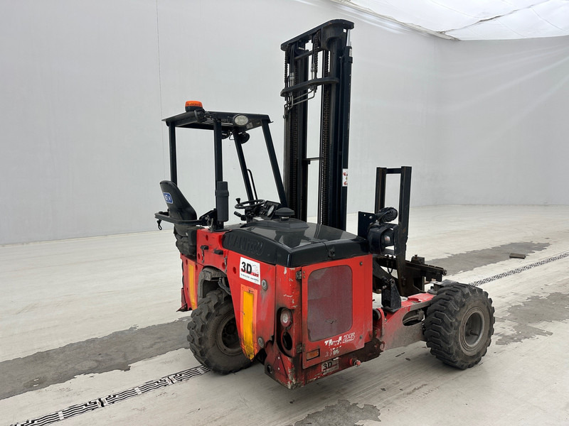 Manitou TMM25 4W - Hordozható targonca: 5 kép. Manitou TMM25 4W - Hordozható targonca: 5 kép.