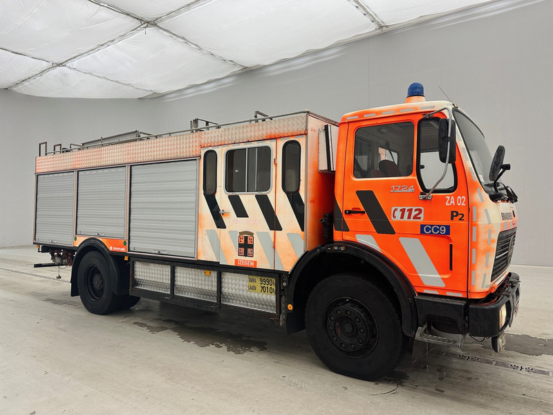 Mercedes-Benz 1724 - Tűzoltóautó: 3 kép. Mercedes-Benz 1724 - Tűzoltóautó: 3 kép.